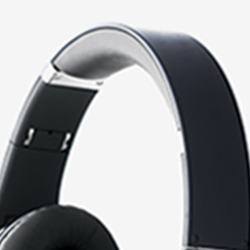 home8-headphones1-img4 v